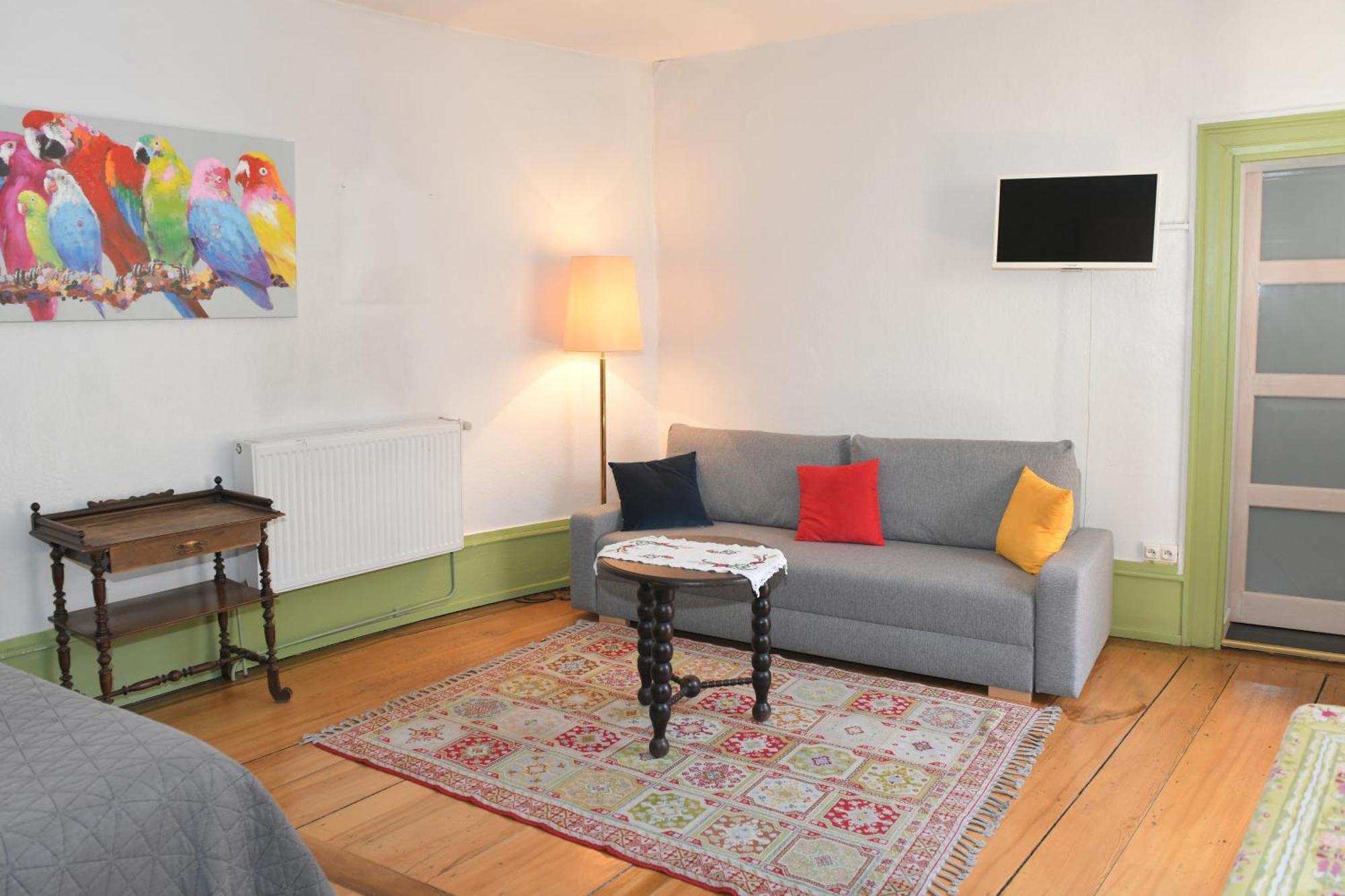 CHEZ MYRIAM Bed&Breakfast chez le VIGNERON Colmar Zimmer foto
